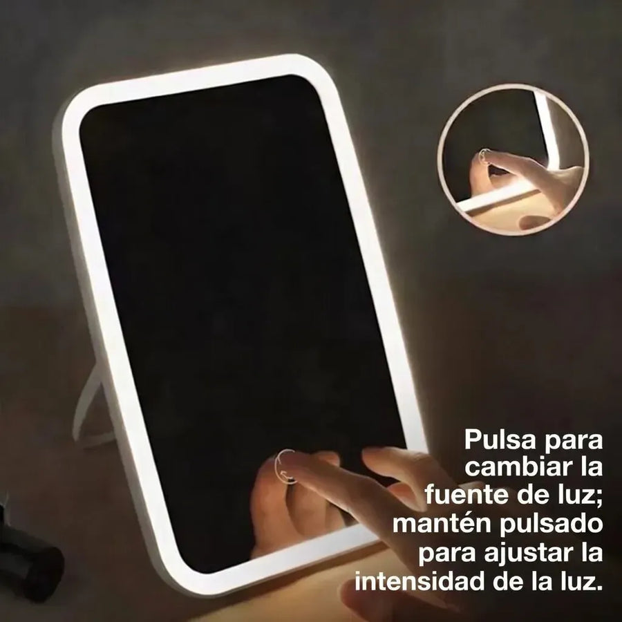 Tres tonos de luz: fría, cálida y natural.